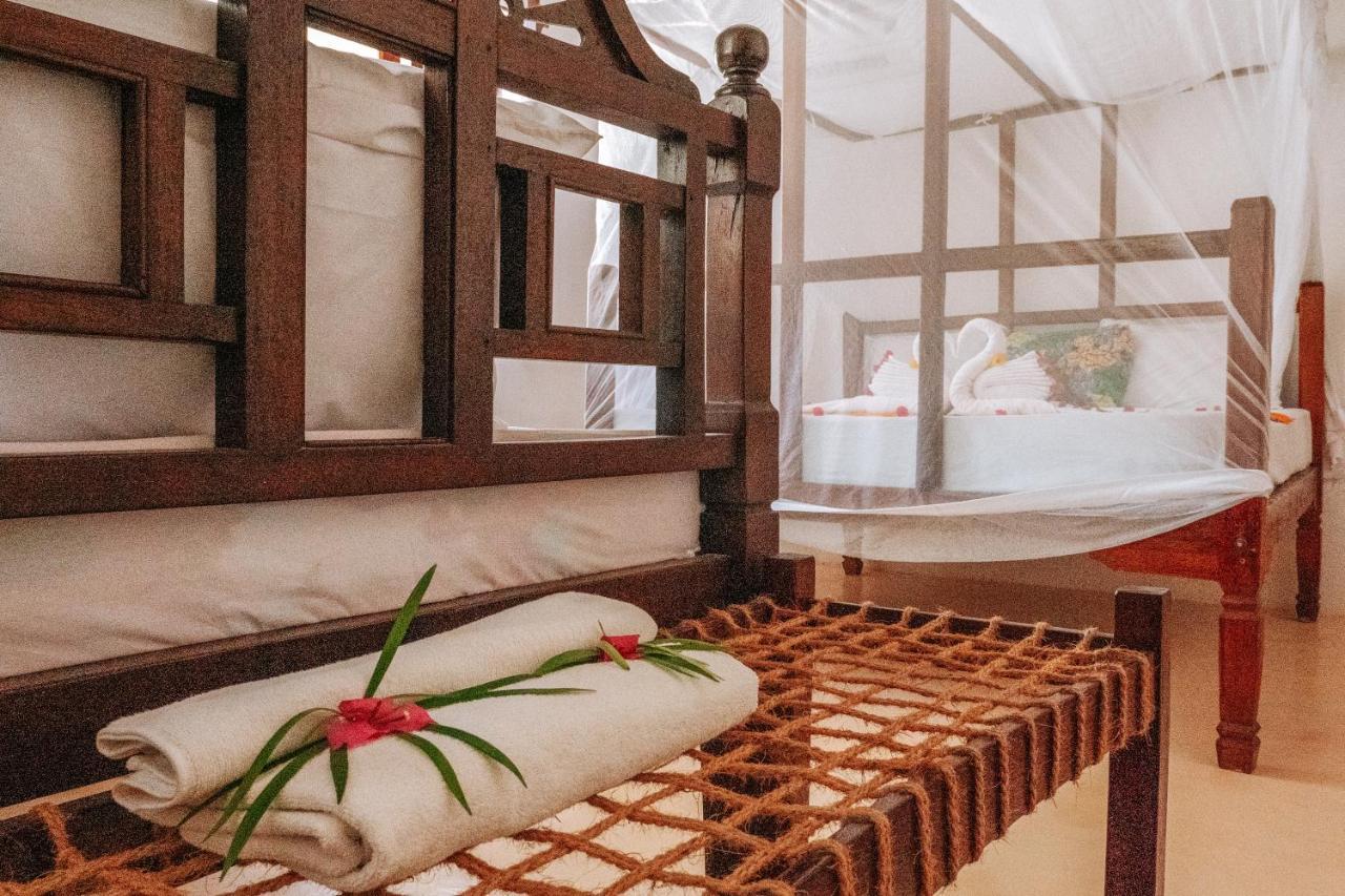Mintaka Boutique Hotel ブウェワウ エクステリア 写真