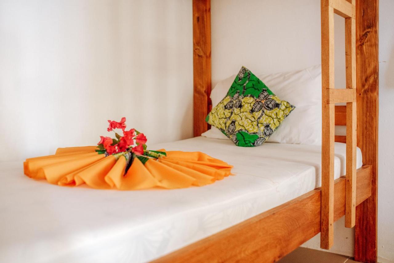 Mintaka Boutique Hotel ブウェワウ エクステリア 写真