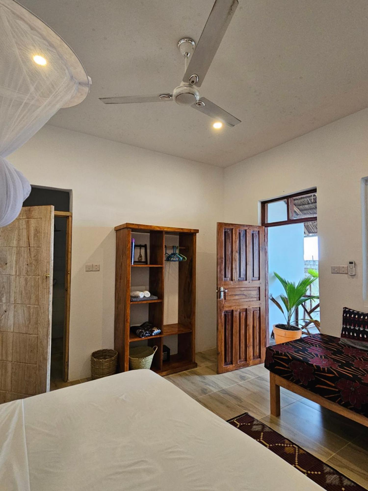 Mintaka Boutique Hotel ブウェワウ エクステリア 写真